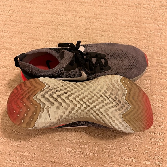 Nike react running shoes - Picture 4 of 4